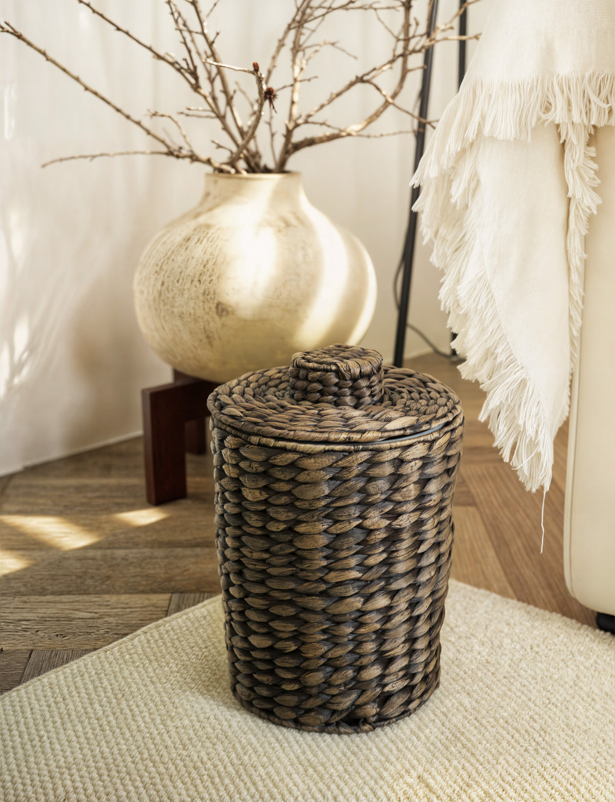 Wicker Trash Can with Lid, Wicker Waste Basket 1.5Gallon, Black Color-thumbmail-2